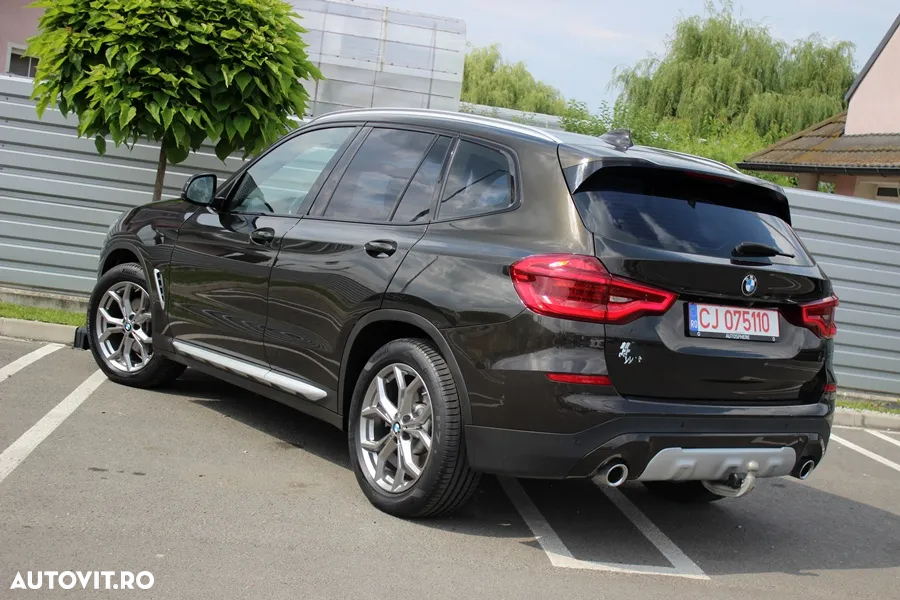 BMW X3 xDrive20d AT Luxury Line - 13