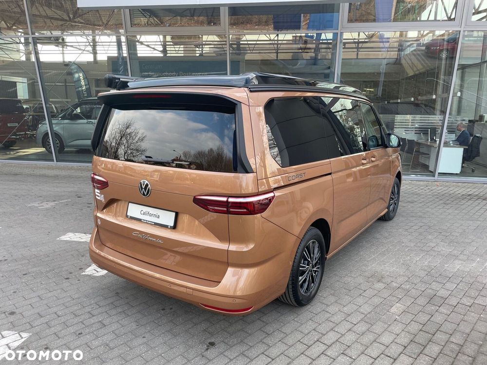 Volkswagen california Nowa California Coast silnik: 2,0 l TDI SCR 150 KM / skrzynia biegów: 7-biegowa DSG rozstaw osi: 3124 mm - 7