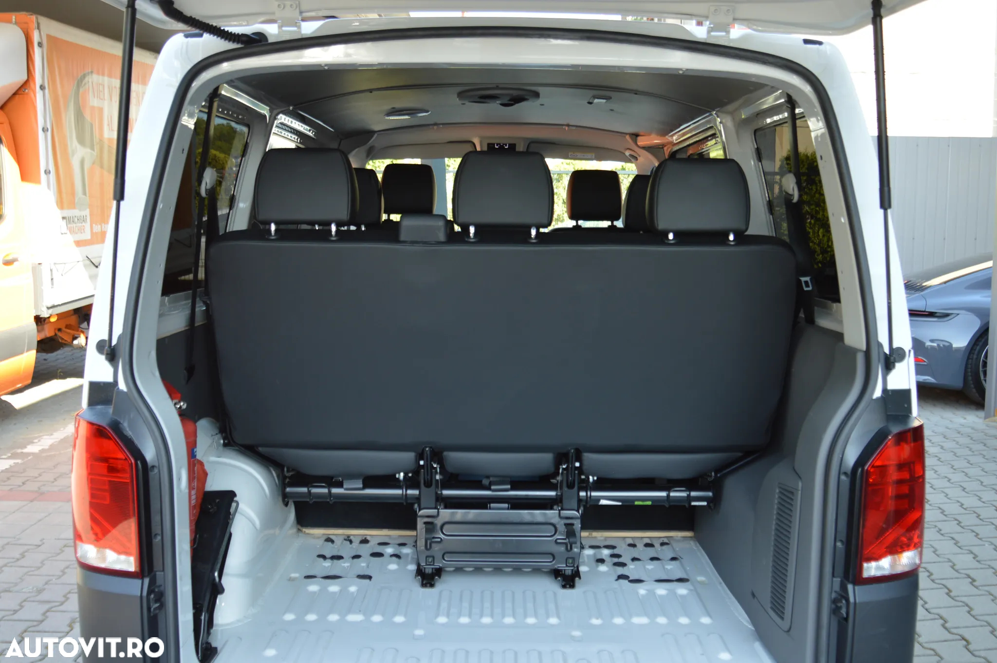 Volkswagen Transporter T6.1 DSG 4MOTION Kurz Plus Comfortline - 27