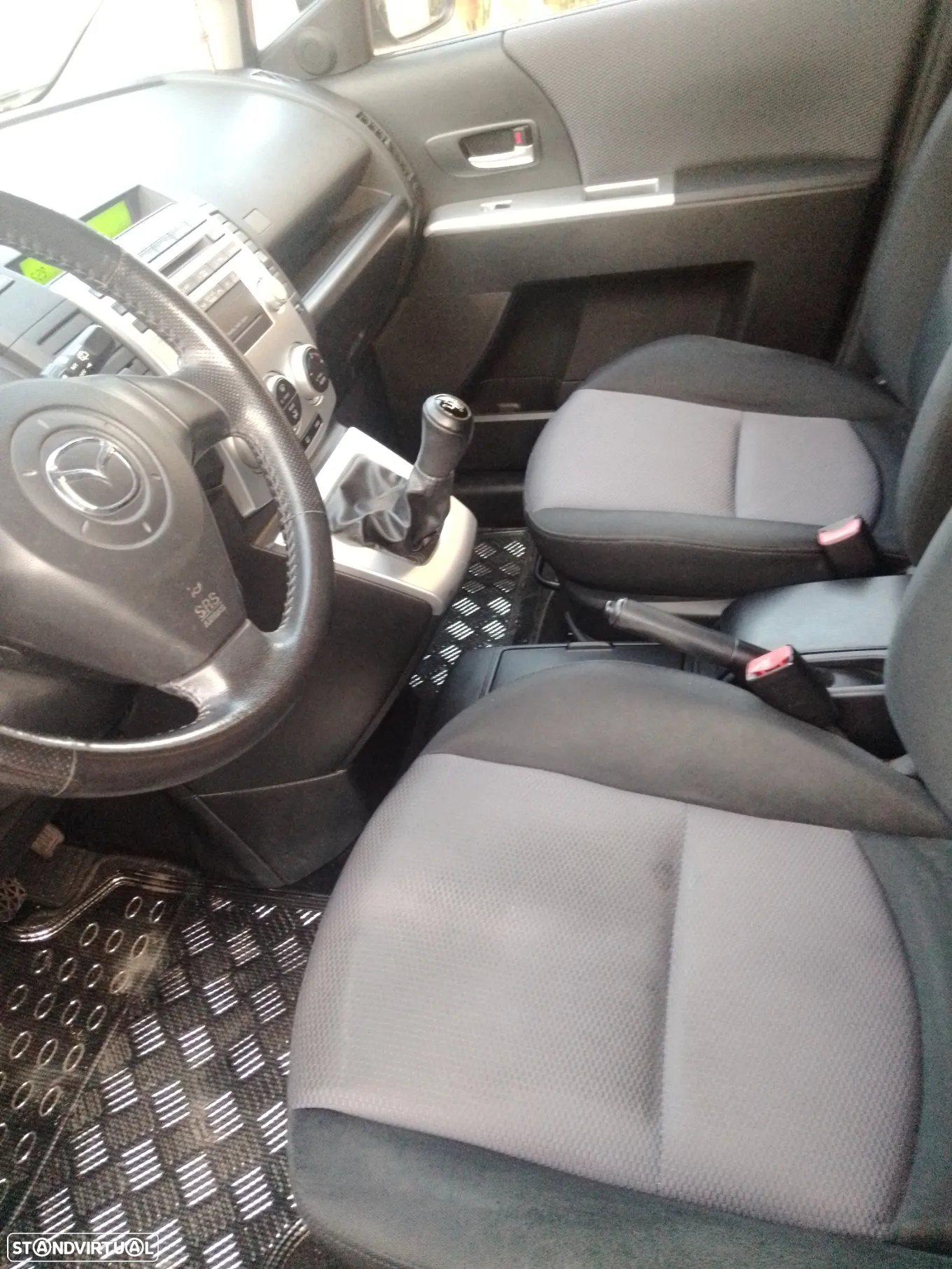 Mazda 5 MZR-CD 2.0 Comfort - 8