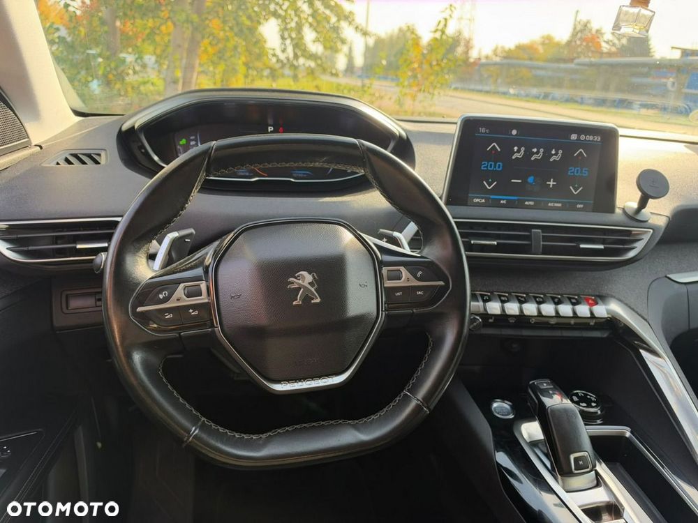 Peugeot 5008 - 10