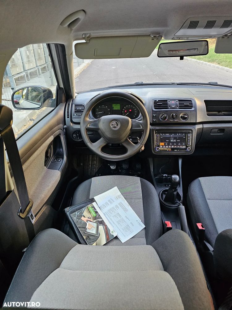 Skoda Fabia 1.2 HTP Fresh - 21