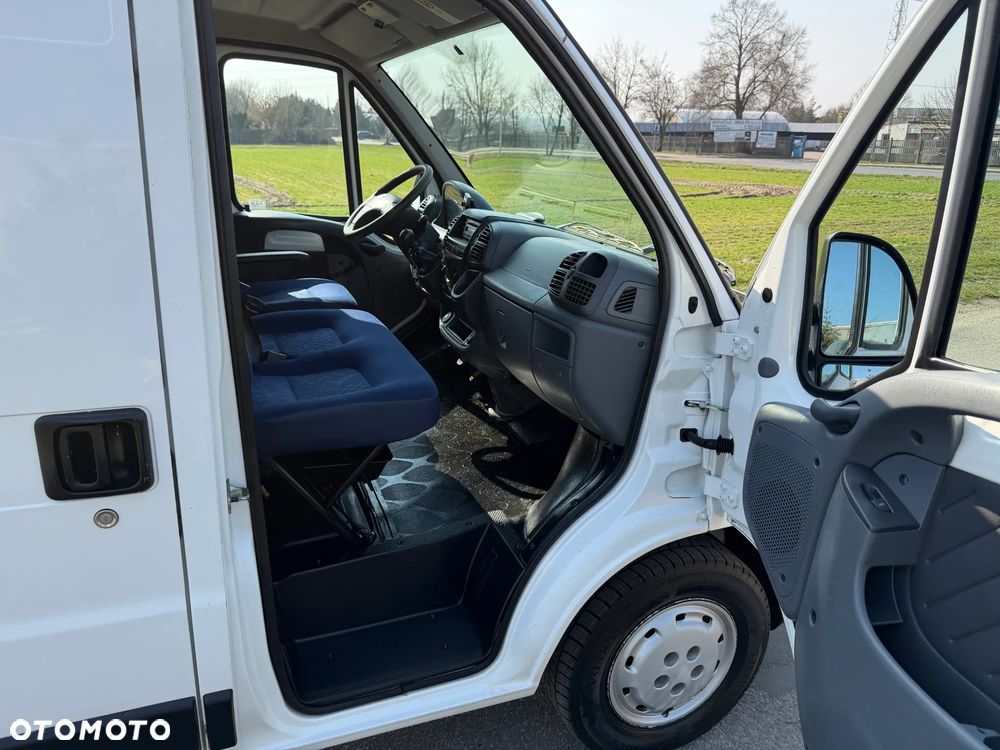 Peugeot Boxer * 2.2 / 100KM * L1H1 * Bagażnik dachowy * Hak * - 33