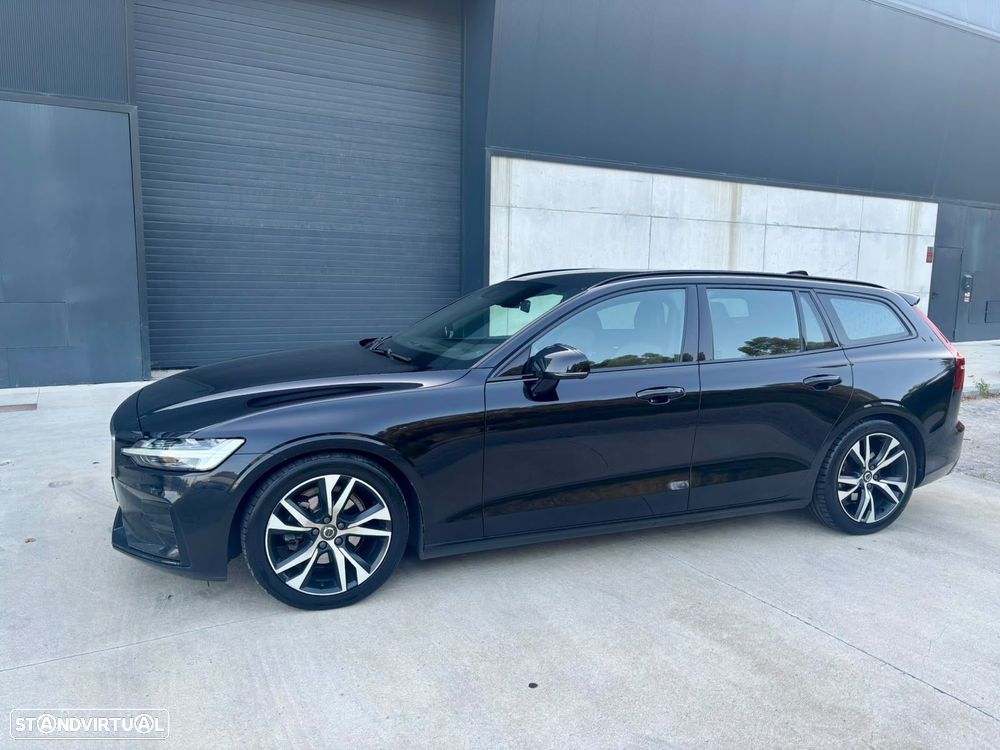 Volvo V60 2.0 D3 R-Design - 1