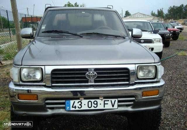 Toyota Hilux 2.4 D LN90L XCab - 1