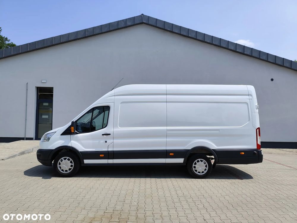 Ford Transit - 1
