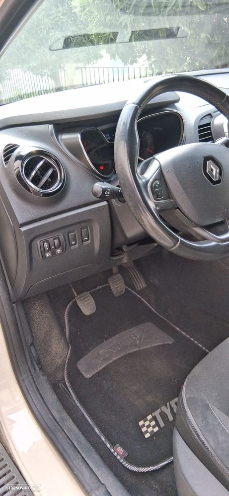 Renault Captur foto 3