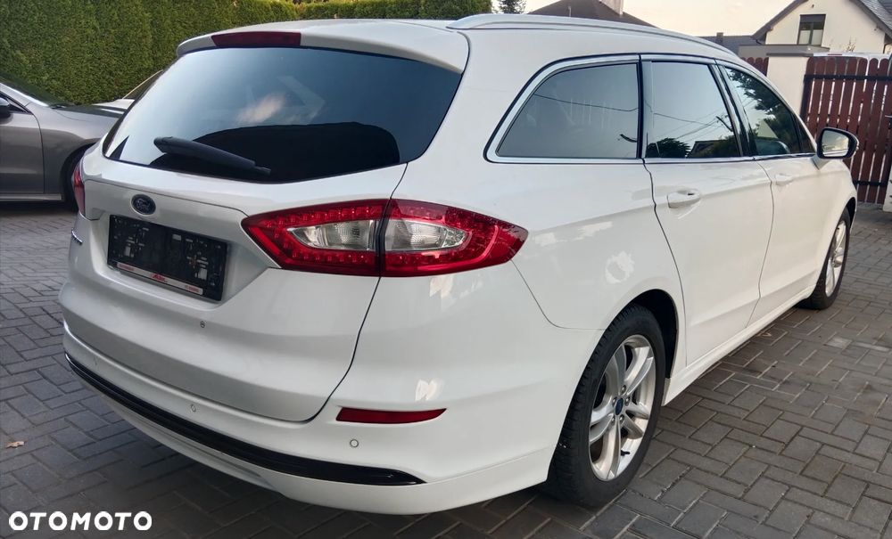 Ford Mondeo 2.0 EcoBlue Titanium - 4
