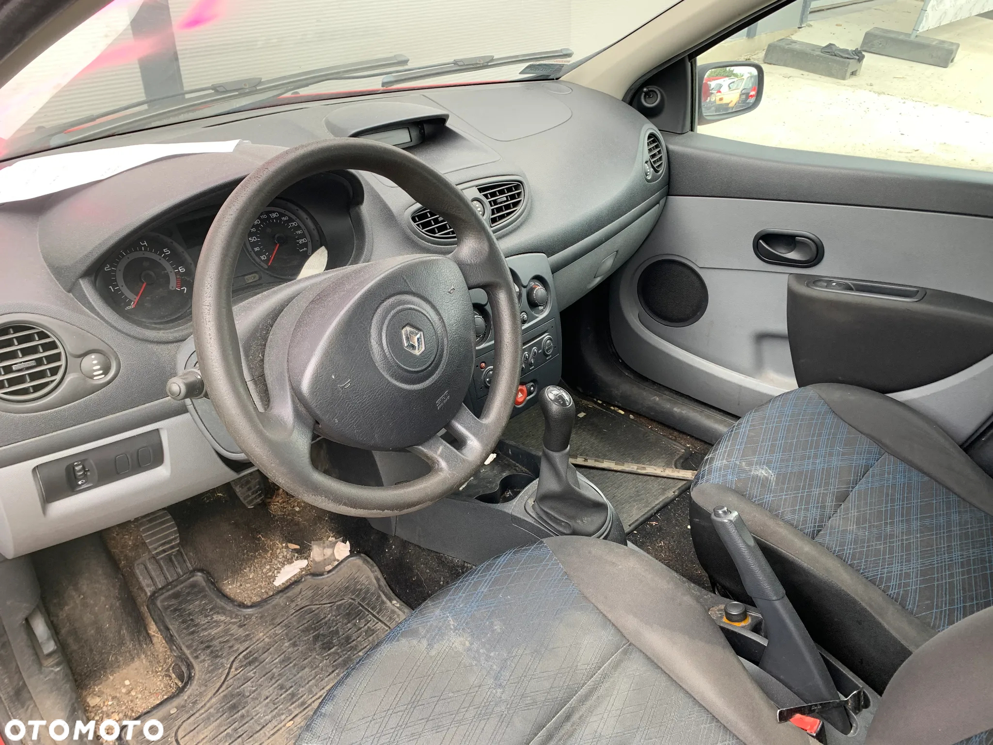 RENAULT CLIO 2006 *SAMOCHÓD NA CZĘŚCI* 2251 MASKA LAMPA DRZWI LUSTERKO ZDERZAK GRILL BŁOTNIK KLAPA BELKA PRAWE LEWE PRZÓD TYŁ - 5