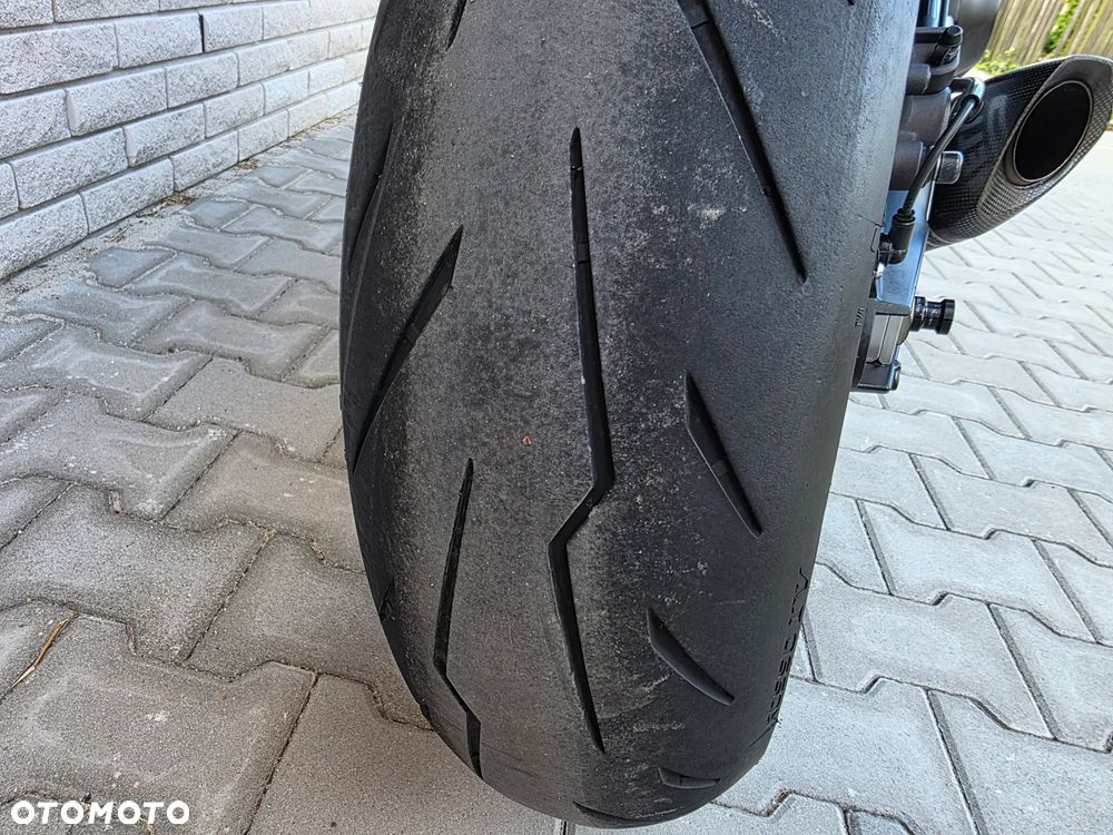 Yamaha MT - 9