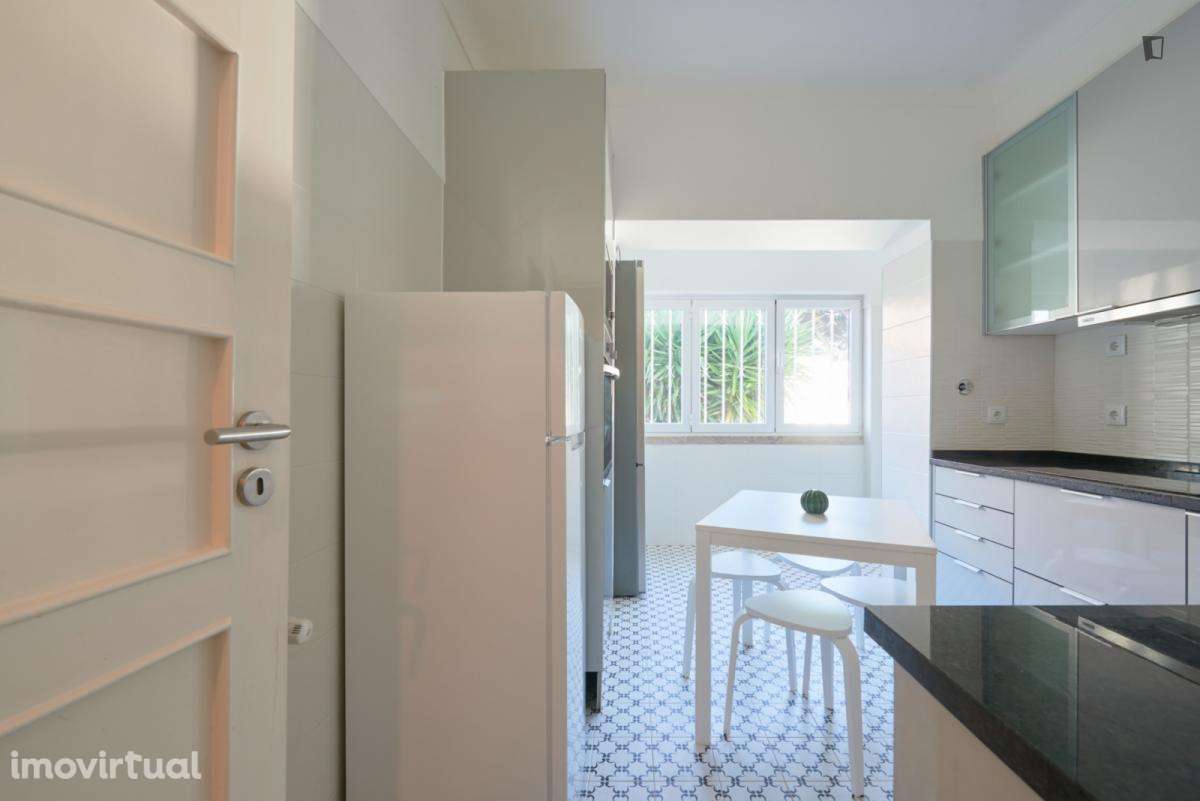 Quarto - localizado em Alvalade Lisbon - Grande imagem: 5/46