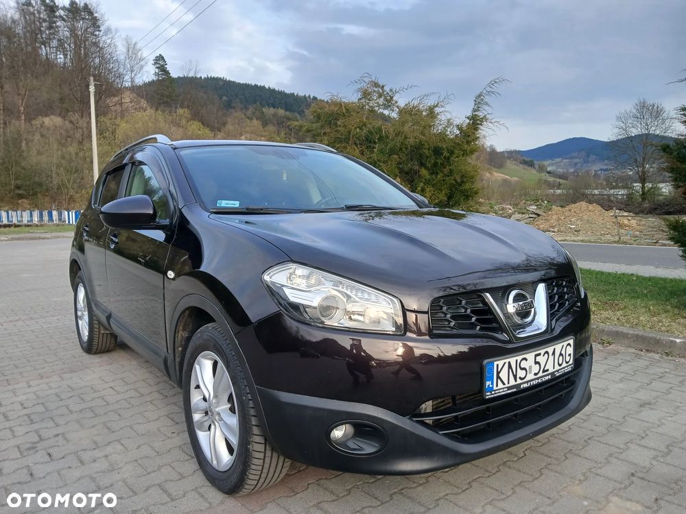 Nissan Qashqai 2.0 dCi 4 x 4 DPF tekna - 1