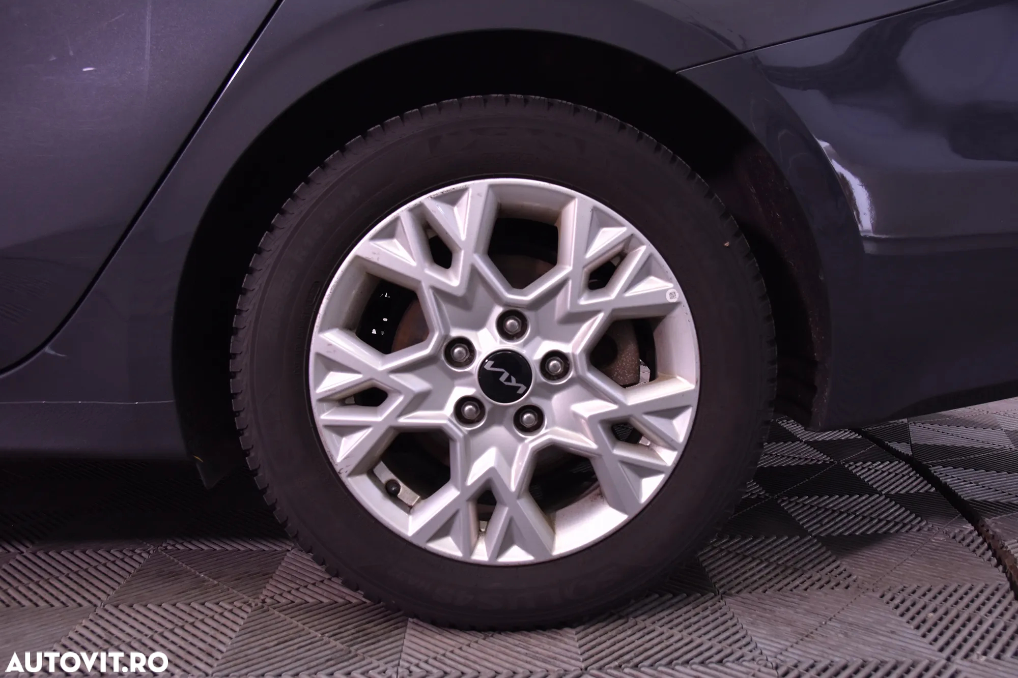 Kia Ceed - 13