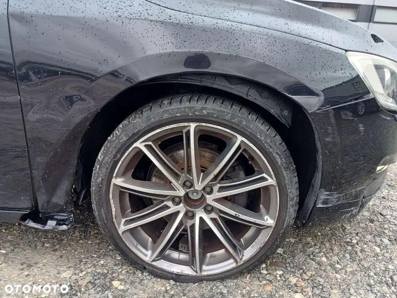 Volvo V60 D4 Geartronic - 32