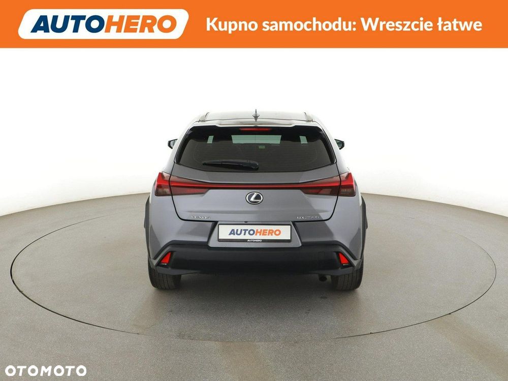 Lexus UX 250h GPF Business 2WD - 7