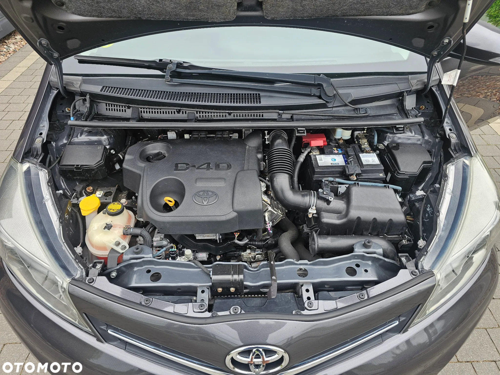 Toyota Yaris 1.4 D-4D Sol - 16