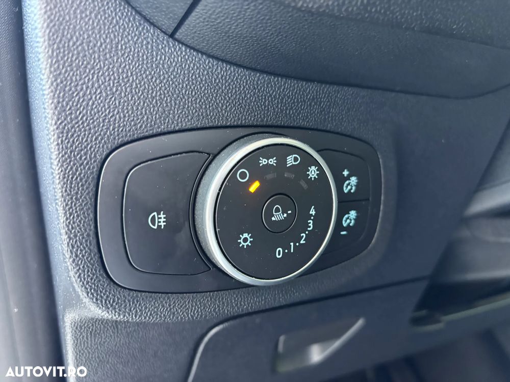 Ford Fiesta 1.1 Trend Connected - 17