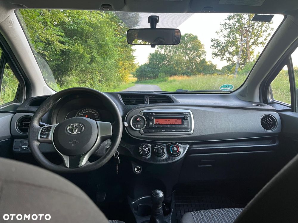 Toyota Yaris 1.0 Terra A/C - 7