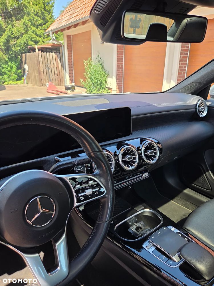 Mercedes-Benz CLA 250 Progressive 7G-DCT - 31