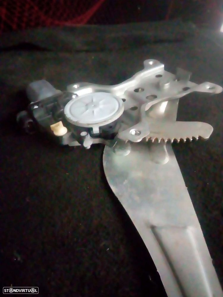 Elevador Trás Dto Suzuki Sx4 (Ey, Gy) - 3