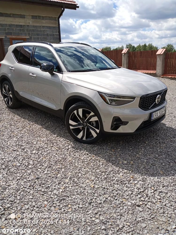 Volvo XC 40 B5 B AWD Ultimate Dark - 3