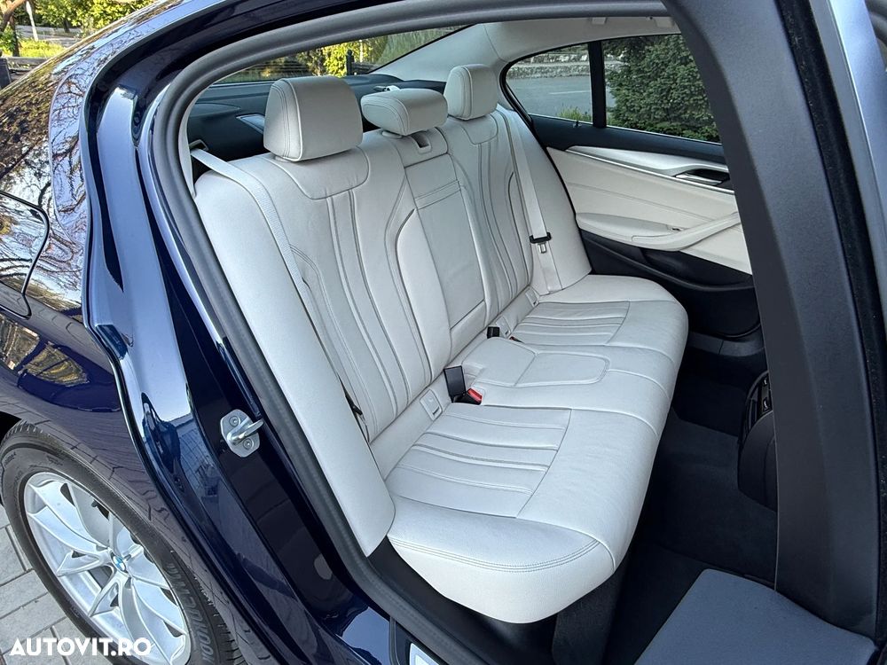 BMW Seria 5 530e Aut. Luxury Line - 9