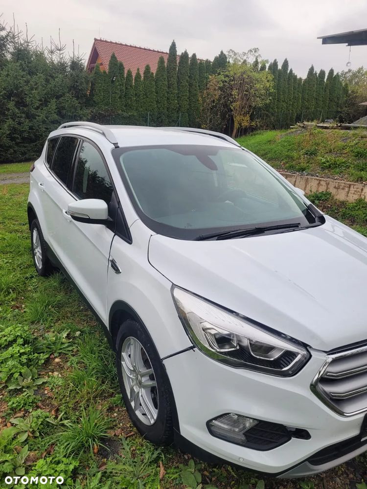 Ford Kuga 2.0 TDCi 2x4 Titanium - 15