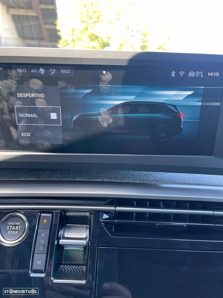 Peugeot 5008 Hybrid 145 e-DSC6 Allure - 24