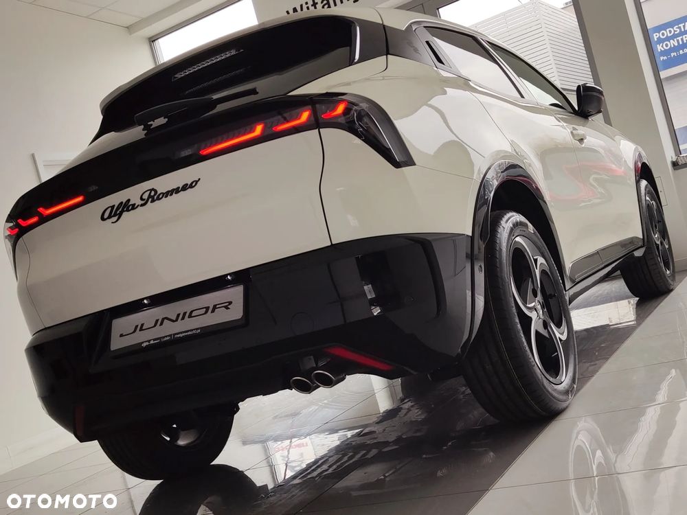 Alfa Romeo Junior 1.2 mHEV Ibrida eDCT - 7