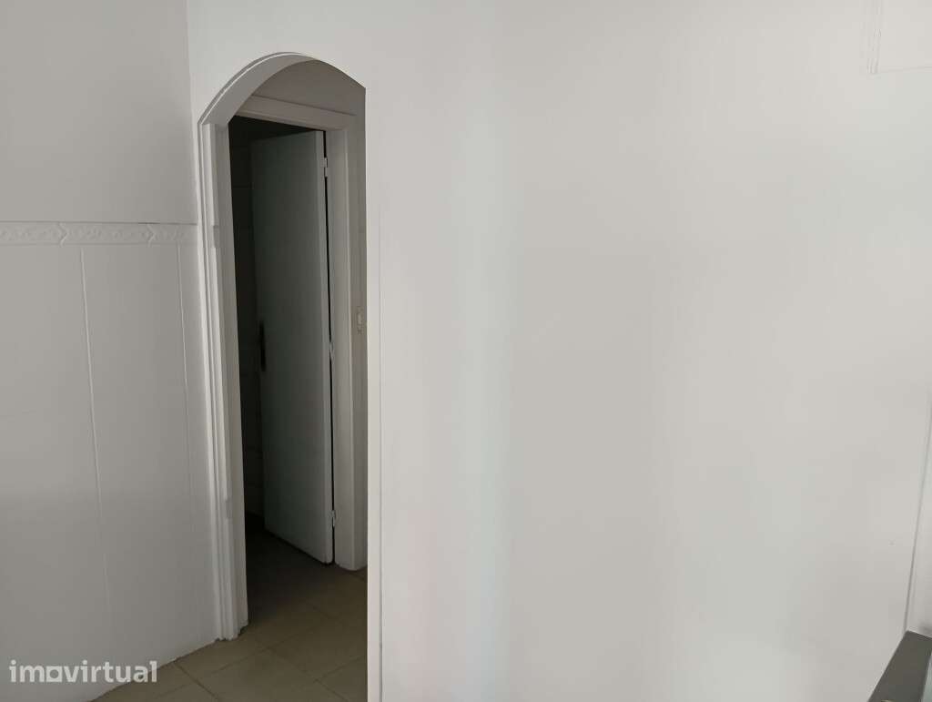 Loja Comercial - Ferreiros - Braga - Grande imagem: 5/10