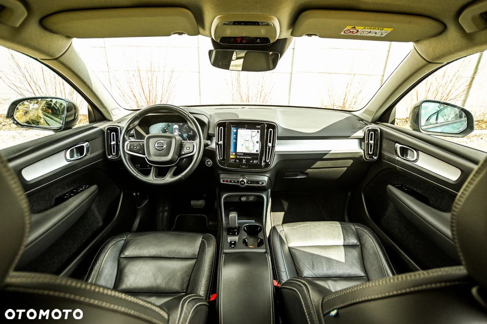 Volvo XC 40 T2 Core - 35