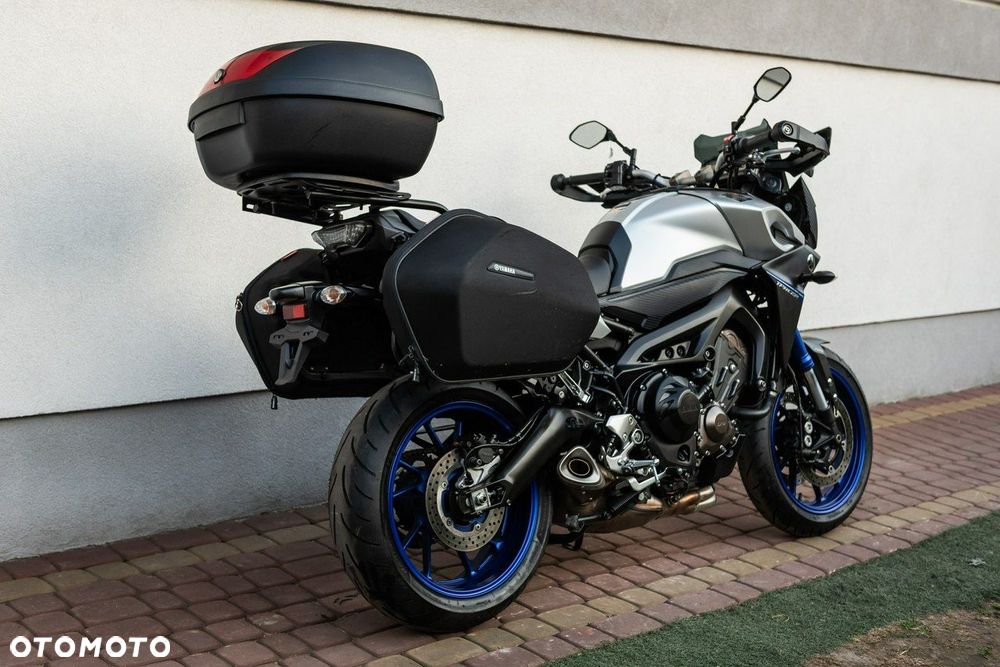 Yamaha MT - 4