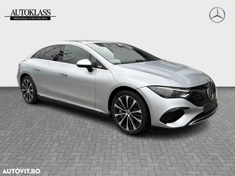 Mercedes-Benz EQE 300 - 3