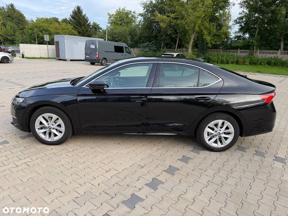 Skoda Octavia 1.5 TSI mHEV Selection DSG - 5