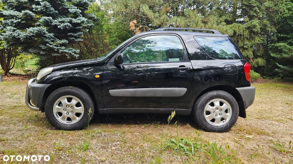 Toyota RAV4 1.8 VVT-i 4x2 - 3