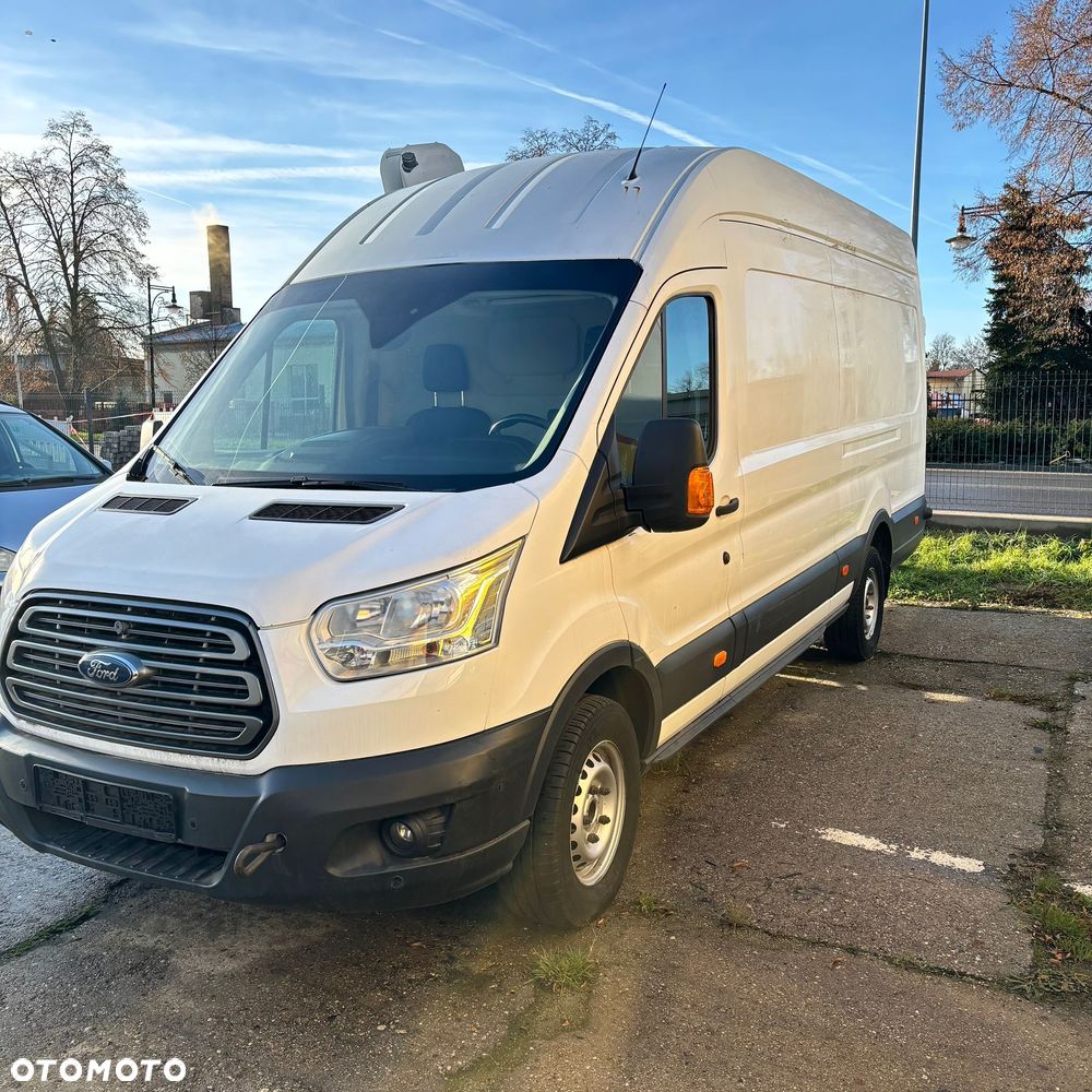 Ford Transit Jumbo - 1