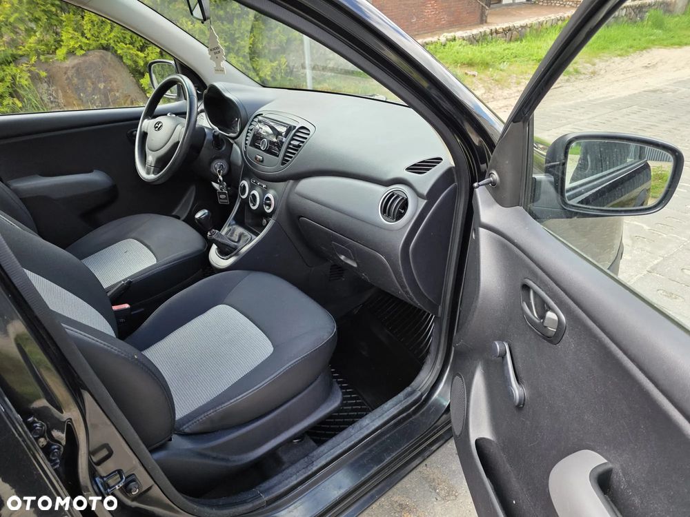 Hyundai i10 1.1 Comfort - 10