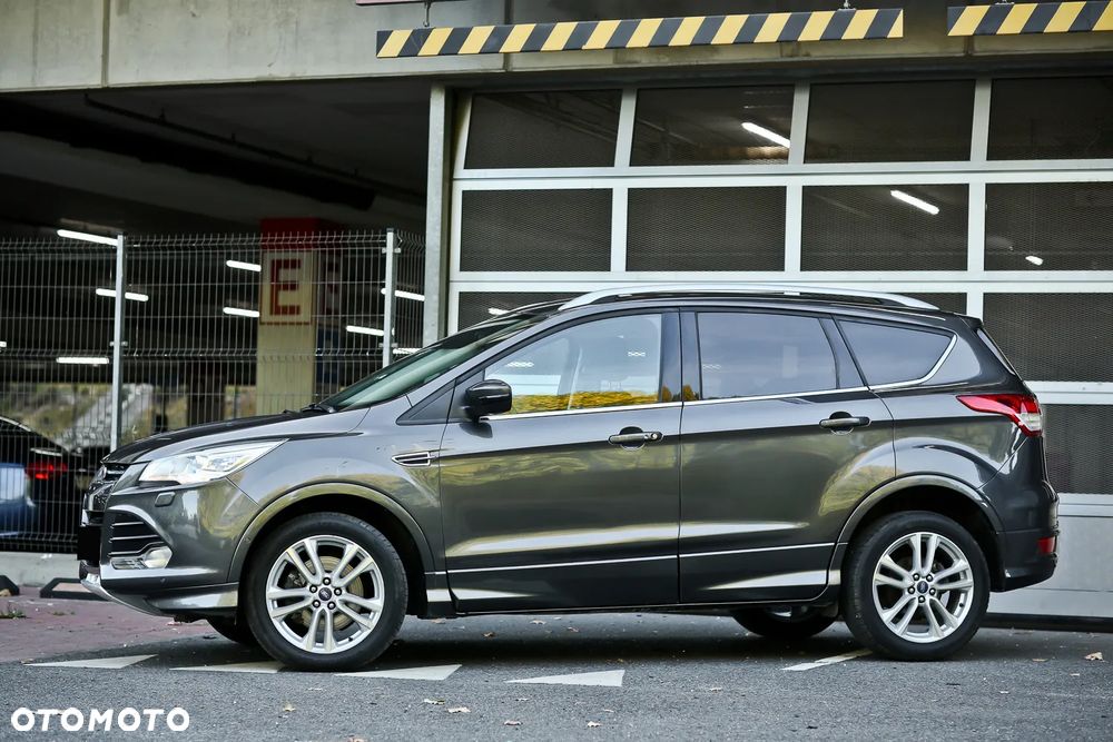 Ford Kuga 2.0 TDCi 4x4 Titanium - 9