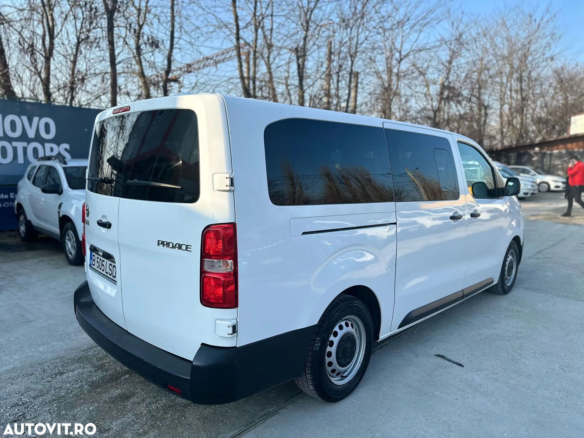 Toyota Proace Verso 1.5 D-4D 120CP 8+1 L2H1 Base - 5