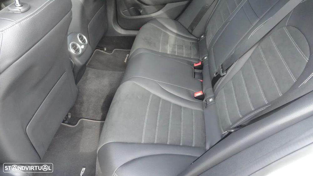 Mercedes-Benz C 300 BlueTEC Hybrid AMG Line - 24