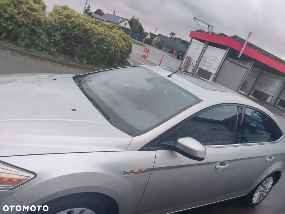 Ford Mondeo 2.0 TDCi Titanium X - 2