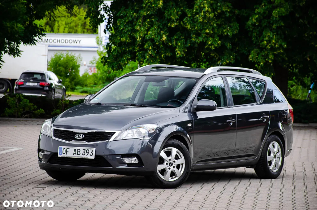 Kia Ceed 1.4 CVVT Attract - 2
