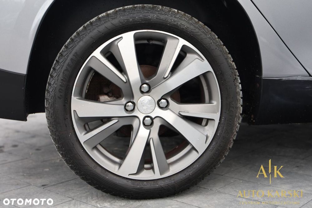 Peugeot 2008 - 19
