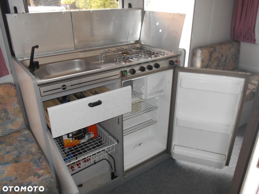 Burstner HOLIDAY 390 - 7