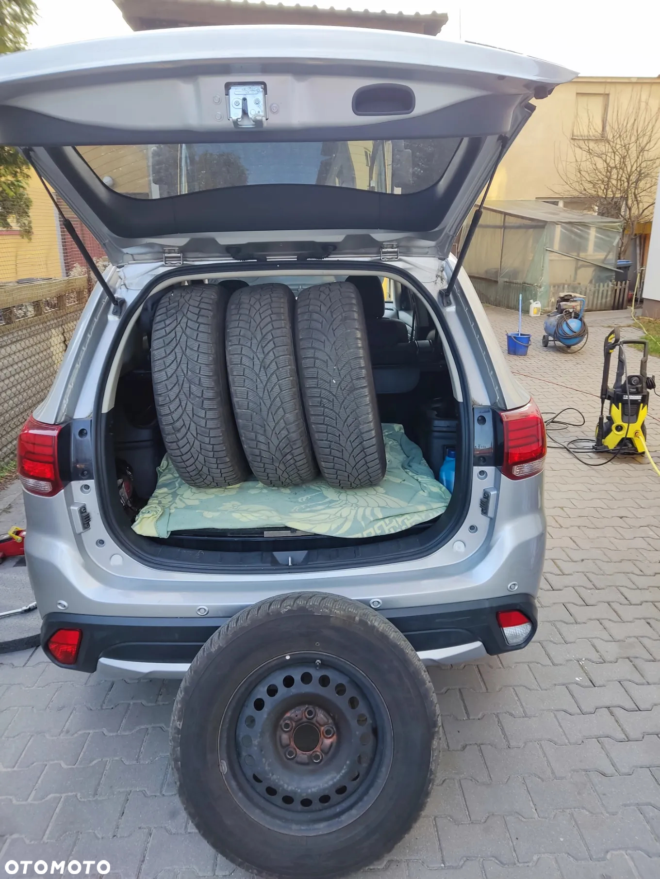 Mitsubishi Outlander 2.0 Intense 4WD CVT - 10
