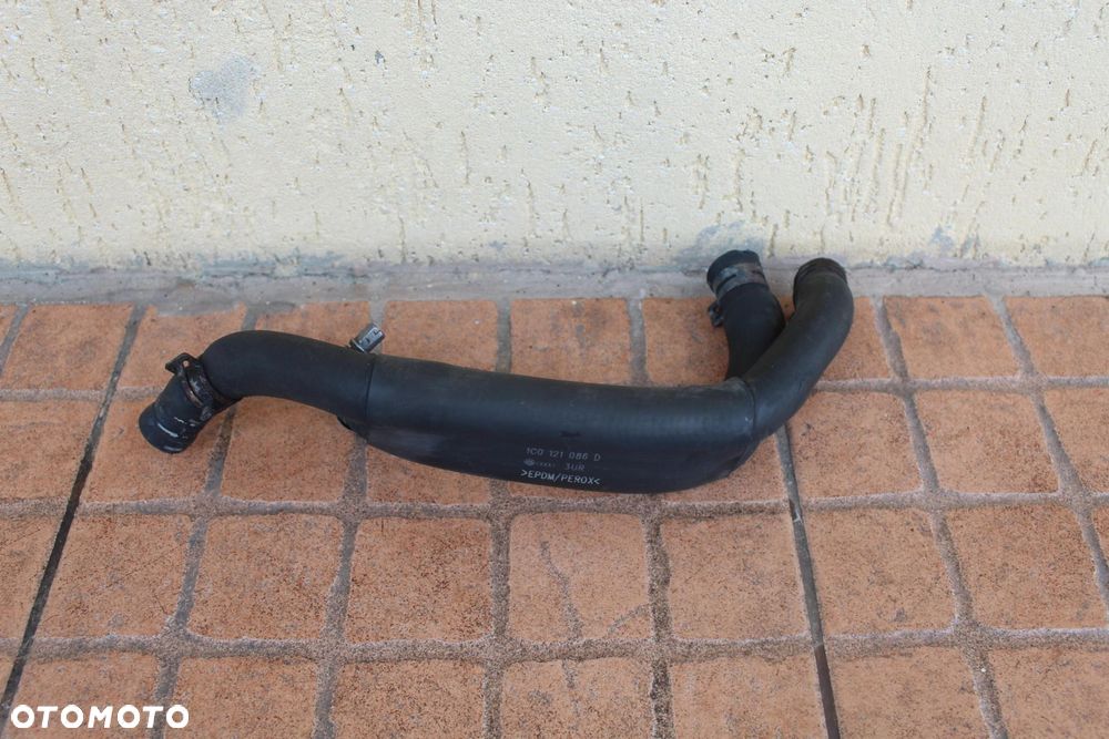 WĄŻ PRZEWÓD WODY VW NEW BEETLE 2.0B 1C0121086D - 1
