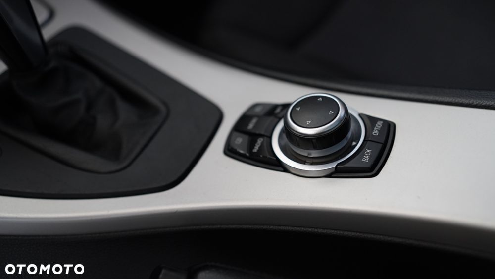 BMW Seria 3 - 28