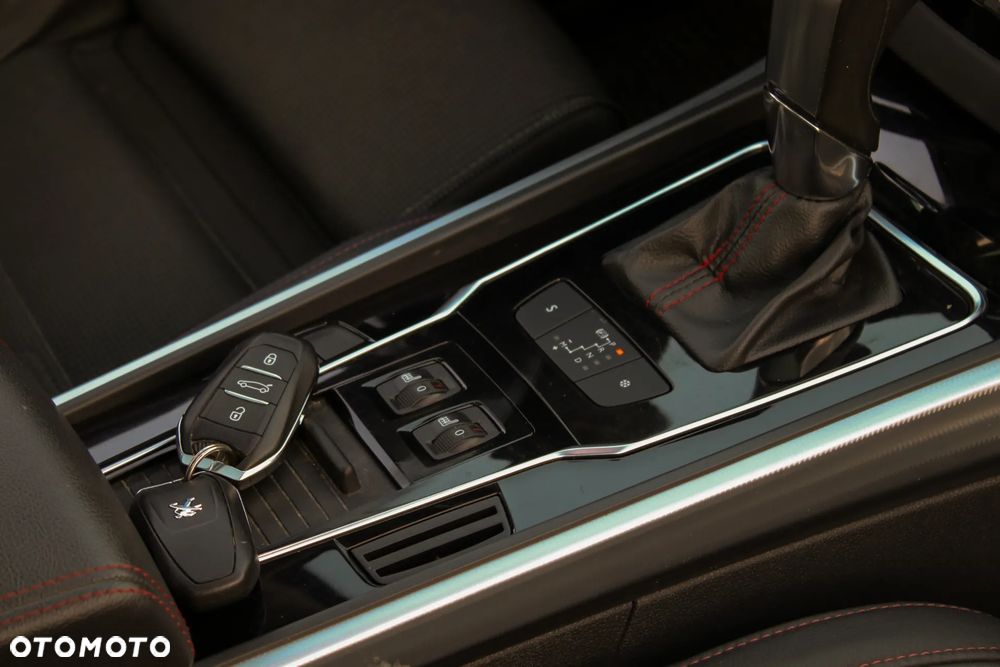 Peugeot 508 2.0 BlueHDi GT S&S - 31