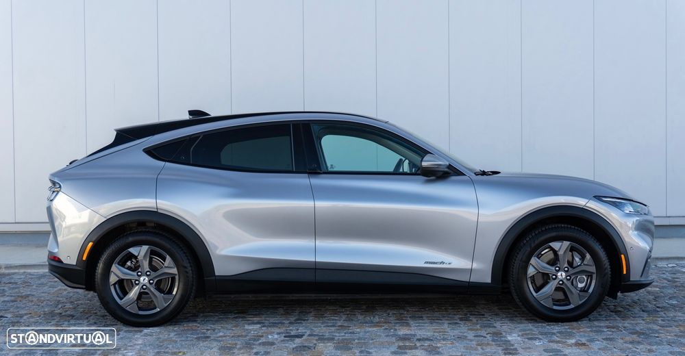 Ford Mustang Mach-E 75.7 kWh Premium AWD - 15