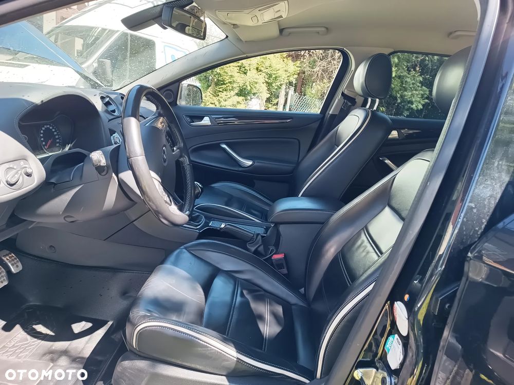 Ford Mondeo 2.0 TDCi Titanium - 15